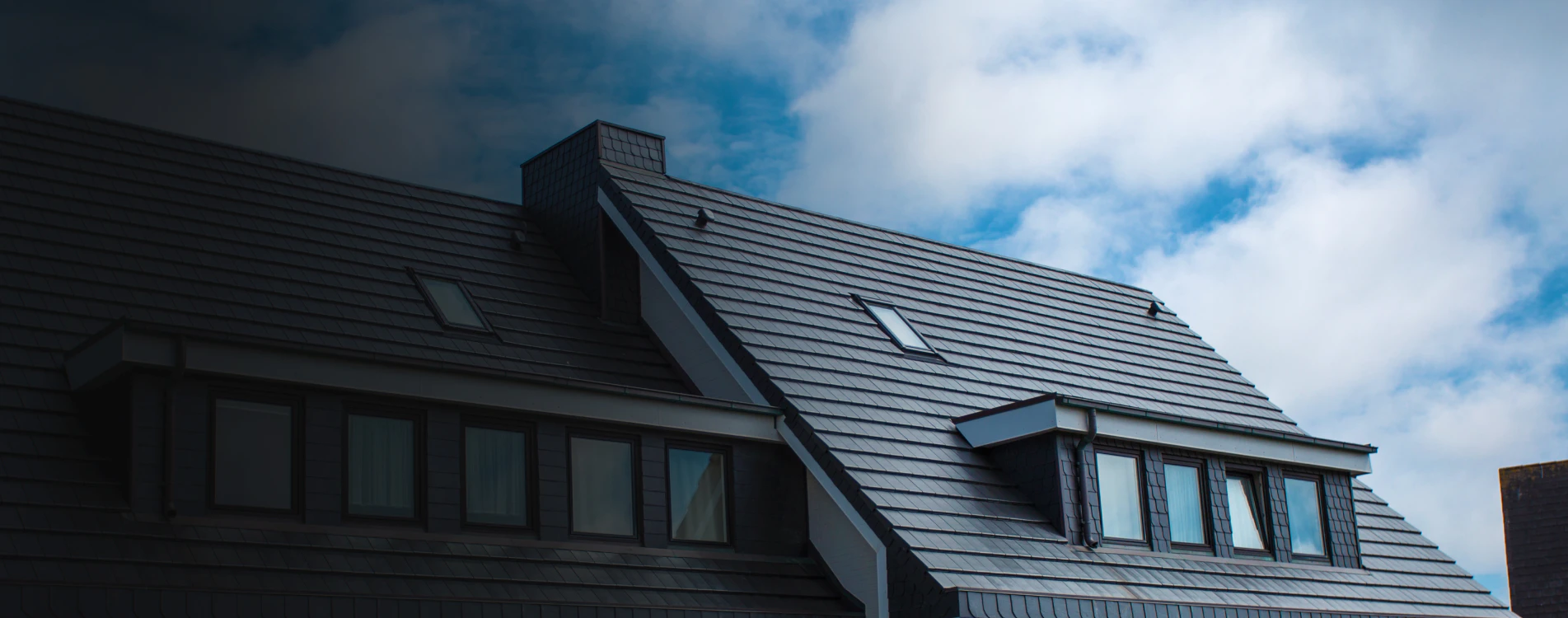 newly-insyalled-roof-tiles-hialeah-fl